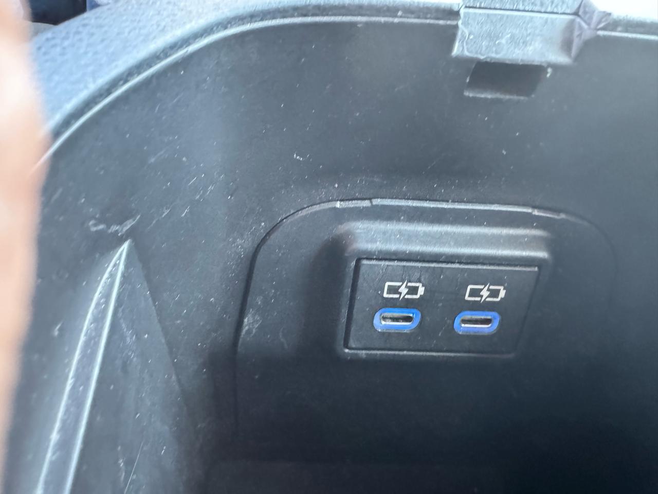 1747951394