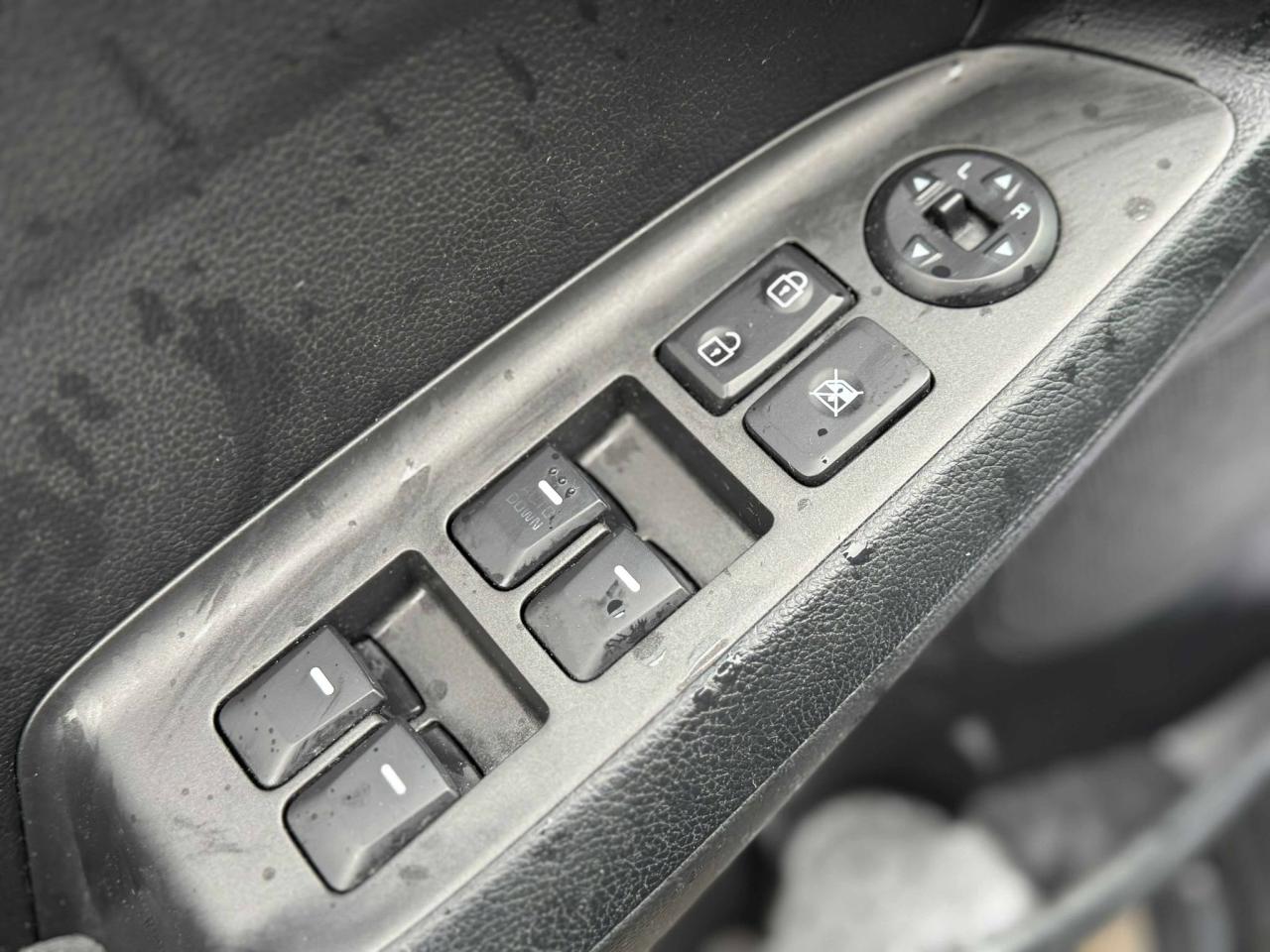 2015 Kia Forte LX - Photo #23