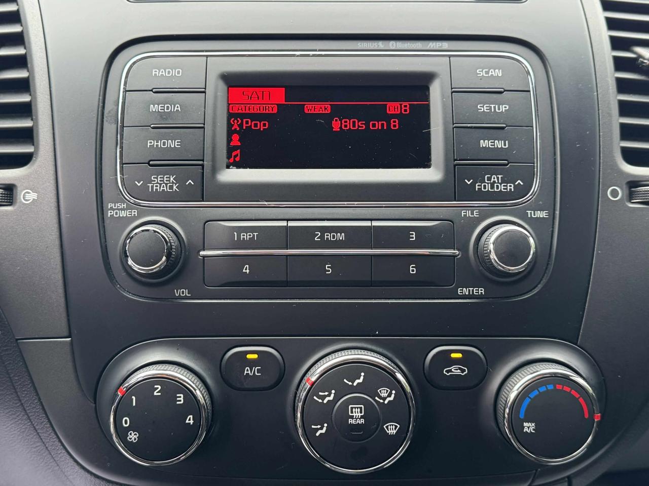 2015 Kia Forte LX - Photo #20