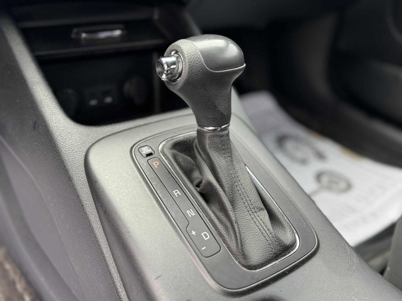 2015 Kia Forte LX - Photo #19