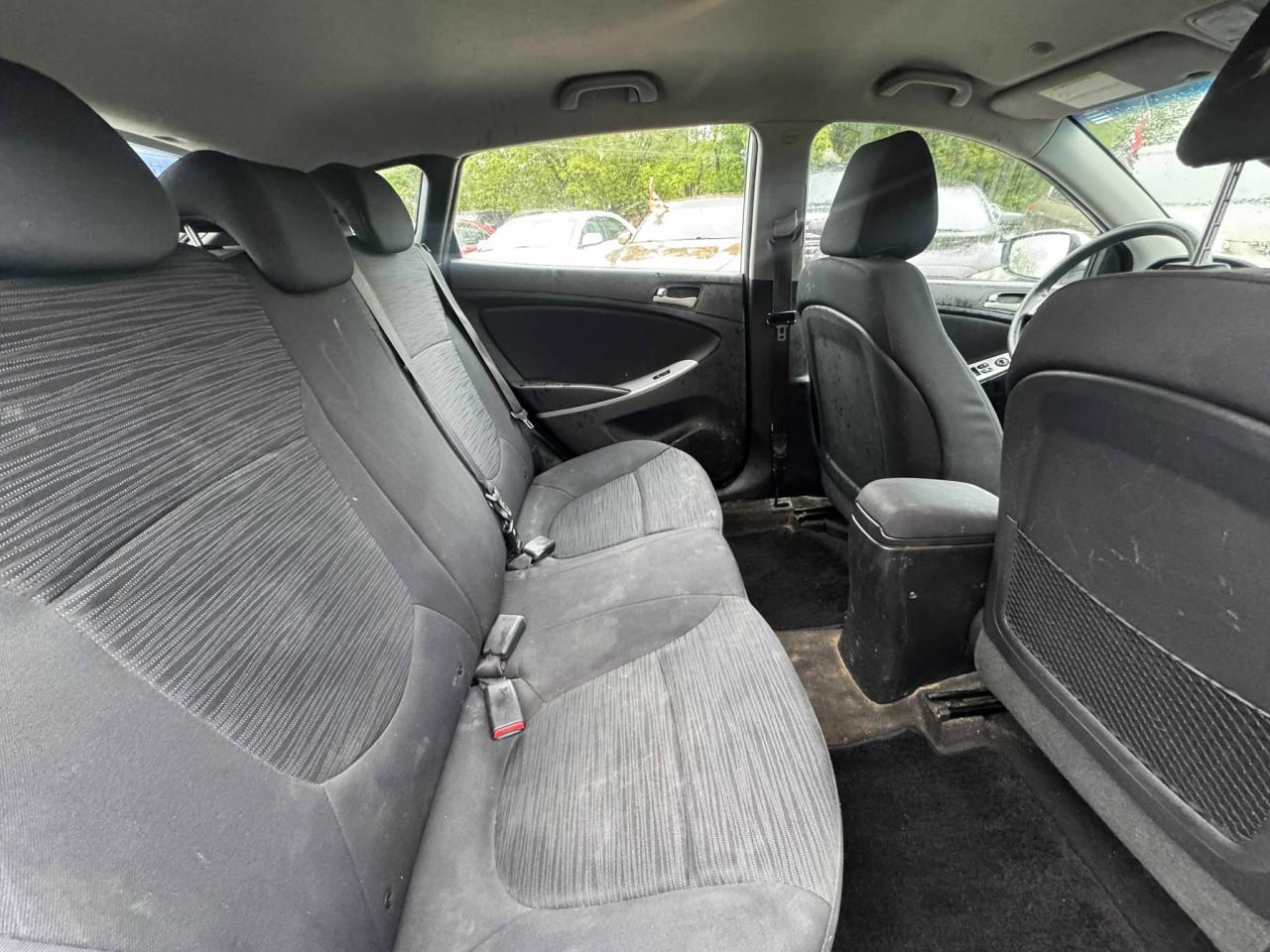 2015 Kia Forte LX - Photo #16