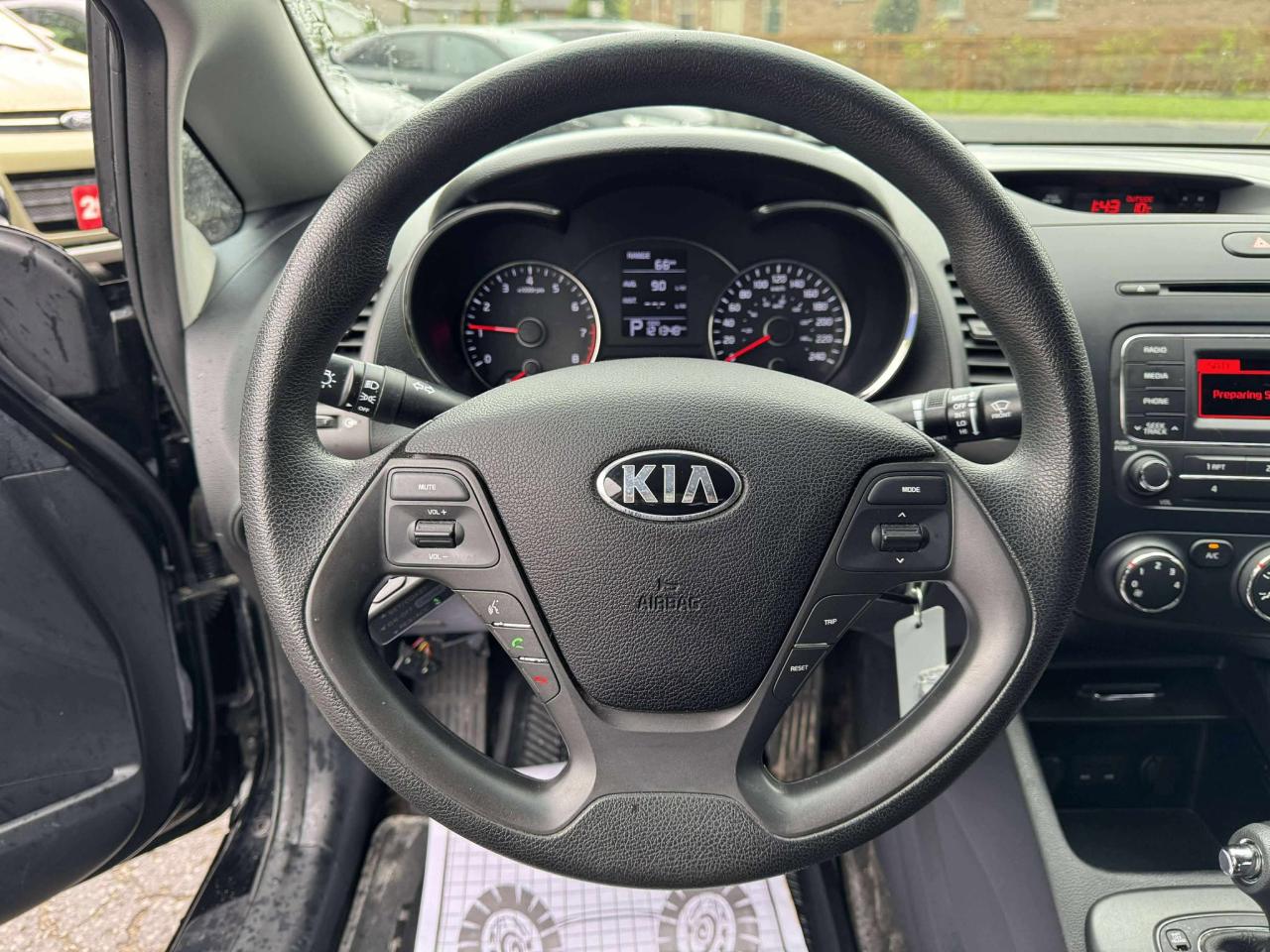 2015 Kia Forte LX - Photo #18