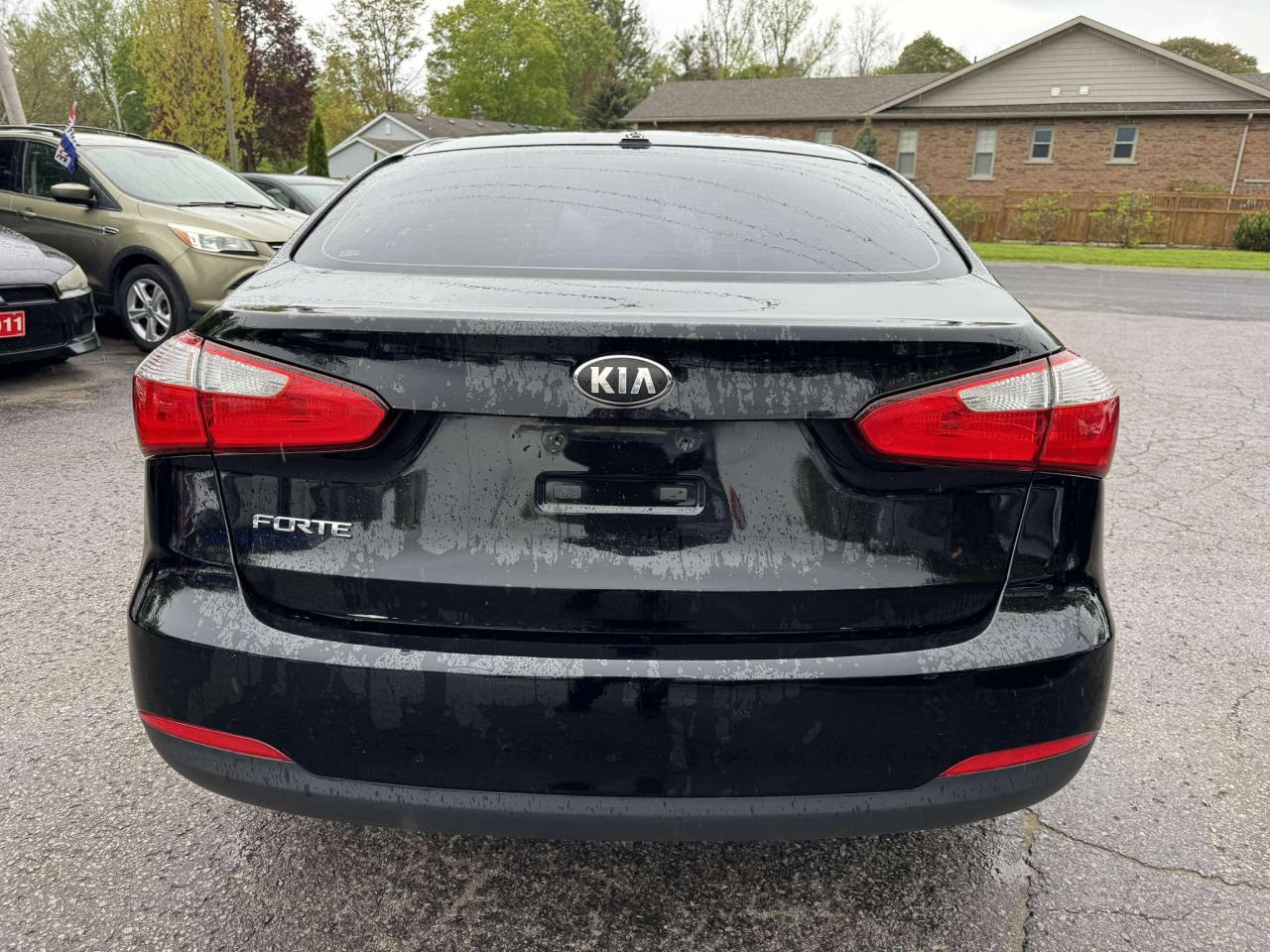 2015 Kia Forte LX - Photo #6