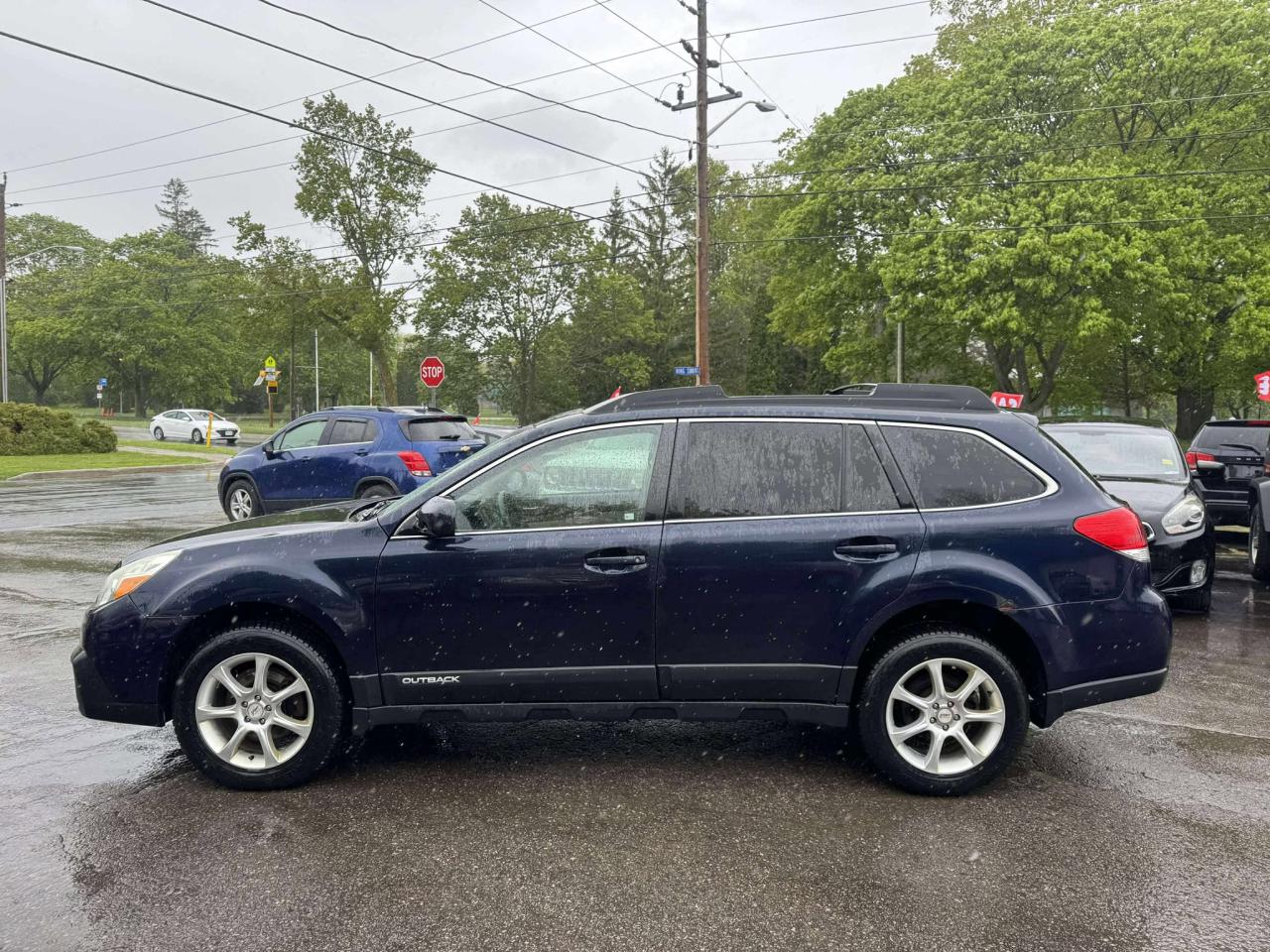 2013 Subaru Outback 3.6R w/Limited Pkg - Photo #4