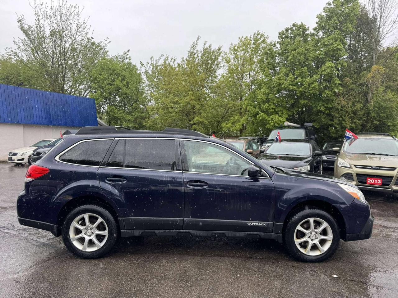 2013 Subaru Outback 3.6R w/Limited Pkg - Photo #8