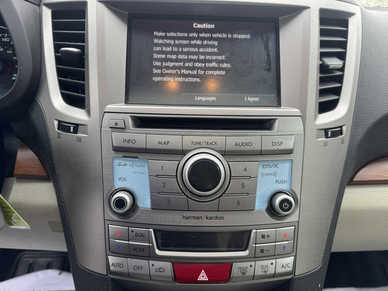 2013 Subaru Outback 3.6R w/Limited Pkg - Photo #20
