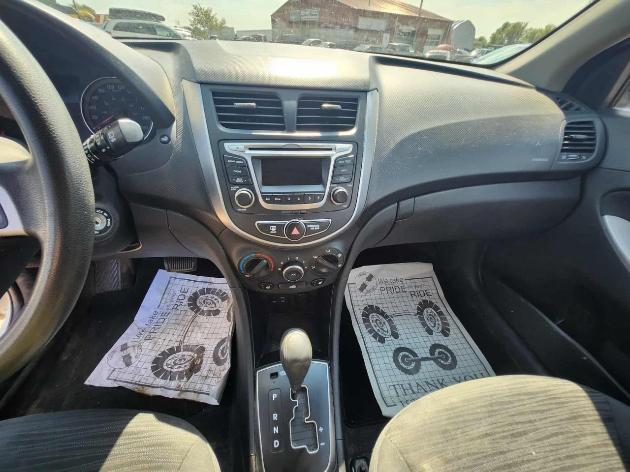 2016 Hyundai Accent 5DR HB AUTO GL - Photo #32