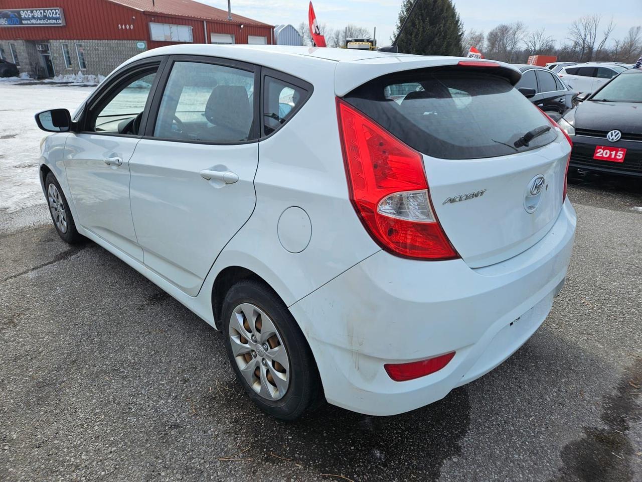 2016 Hyundai Accent 5DR HB AUTO GL Photo