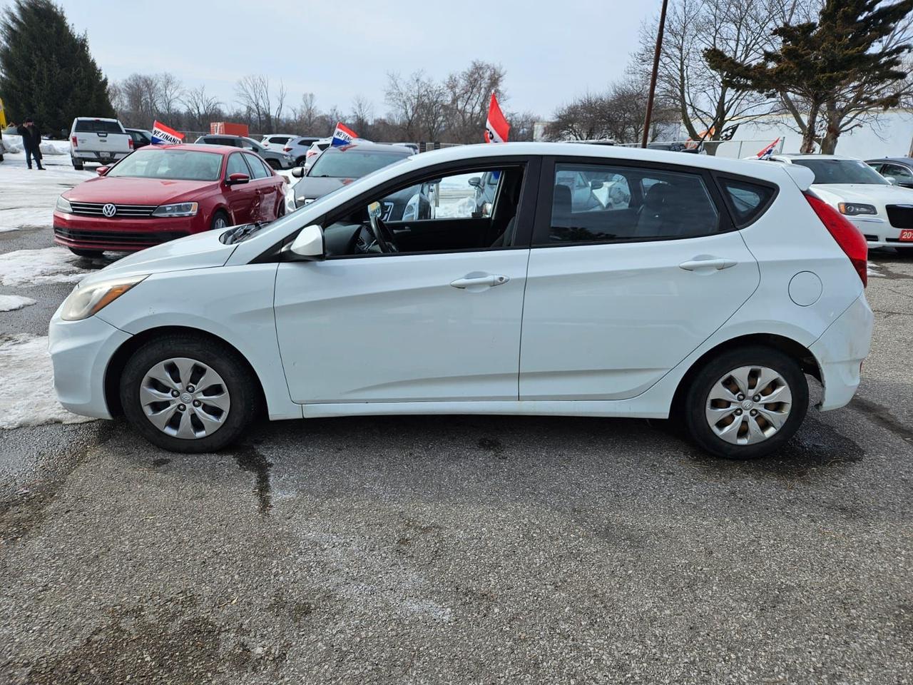 2016 Hyundai Accent 5DR HB AUTO GL Photo