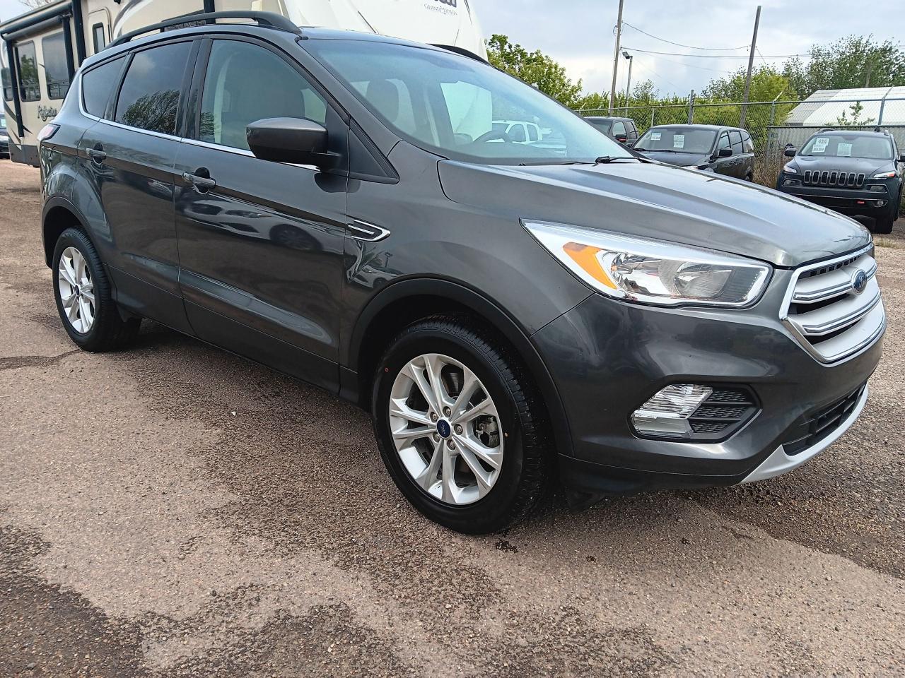 Used 2018 Ford Escape SE AWD Large BU Cam Keyless Entry Power Seat for sale in Edmonton, AB