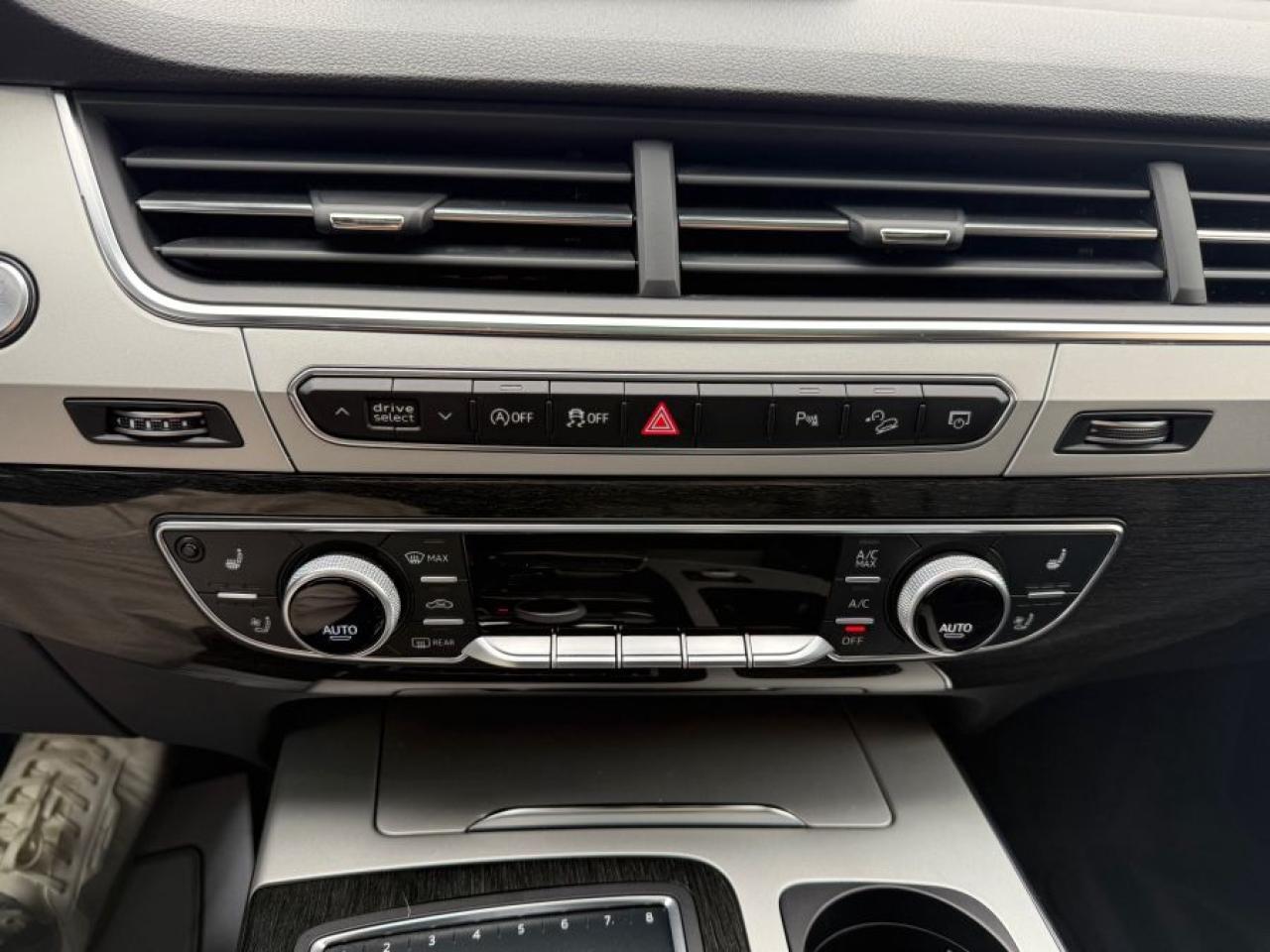 2018 Audi Q7 3.0 TFSI QUATTRO PROGRESSIV S-LINE - Photo #17