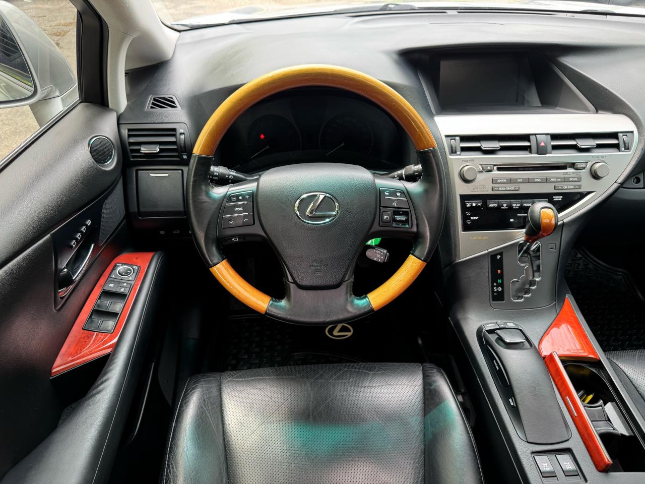 2011 Lexus RX 350 NAV! - 4WD - Photo #10