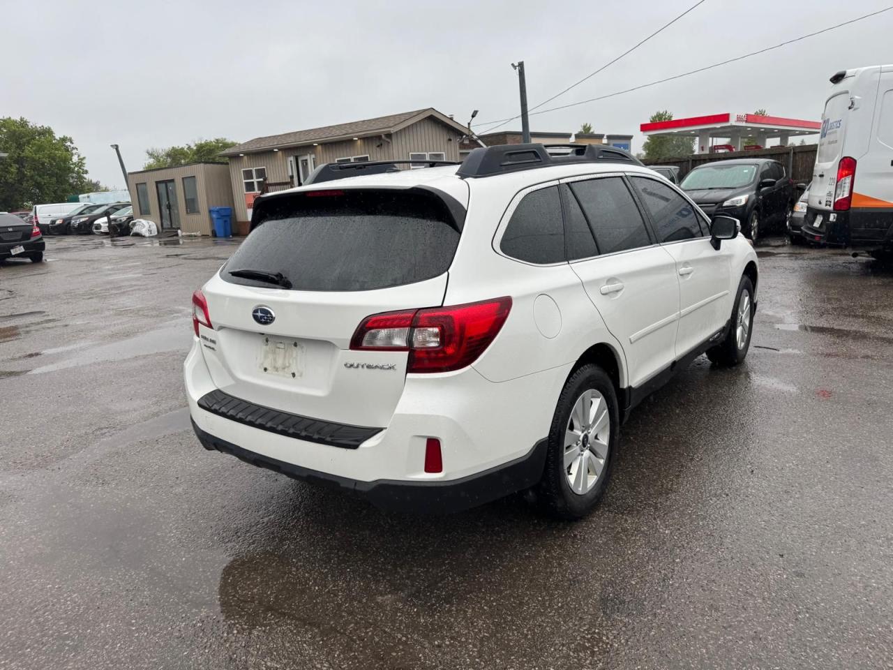 2016 Subaru Outback 2.5i TOURING, 2 SET WHEELS, MANUAL, ONE OWNER - Photo #5