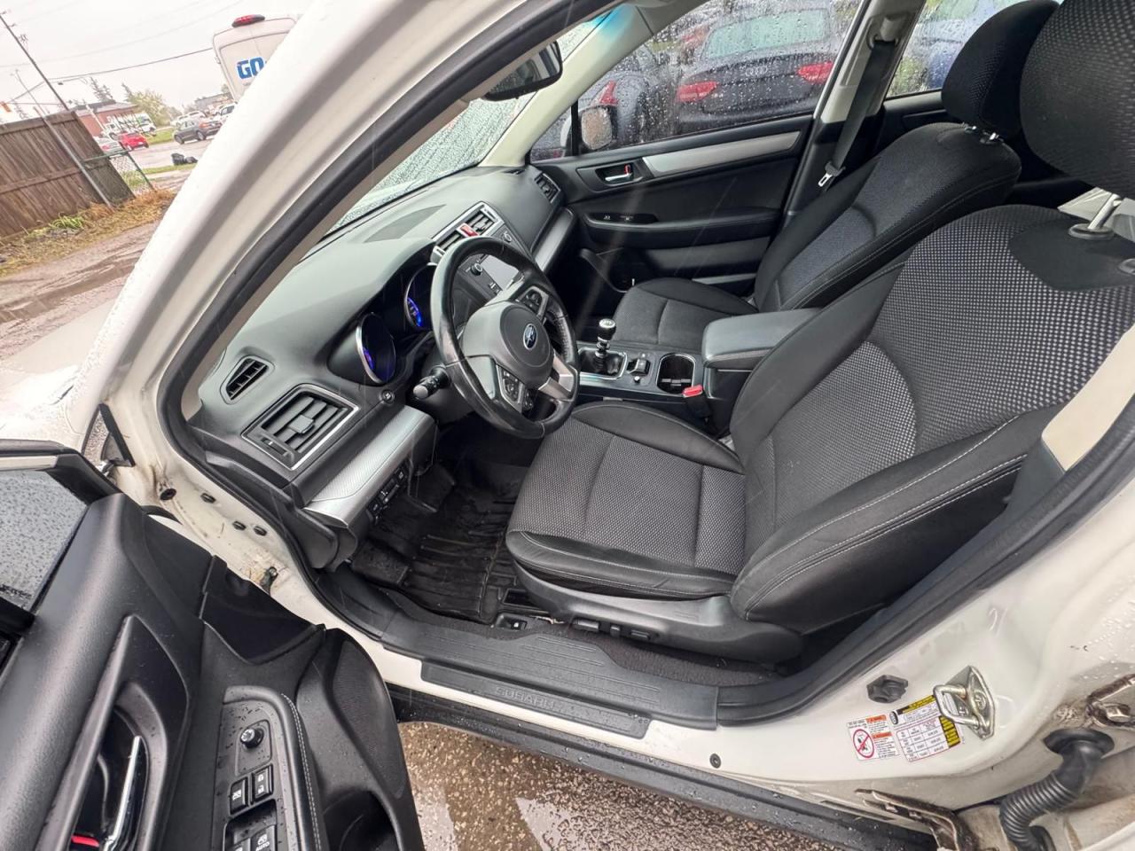 2016 Subaru Outback 2.5i TOURING, 2 SET WHEELS, MANUAL, ONE OWNER - Photo #15