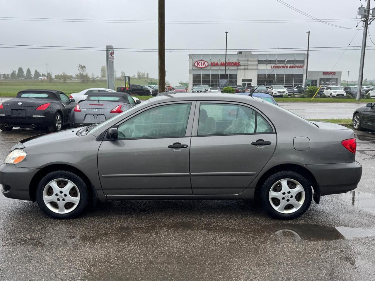 2006 Toyota Corolla CE, WELL SERVICED, NO ACCIDENTS, CERTIFIED - Photo #2