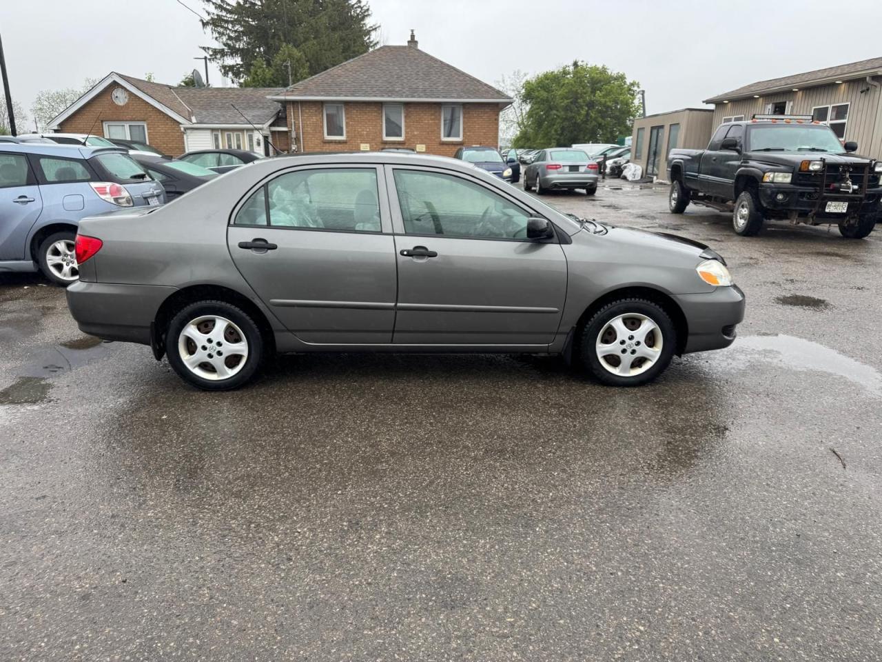 2006 Toyota Corolla CE, WELL SERVICED, NO ACCIDENTS, CERTIFIED - Photo #6