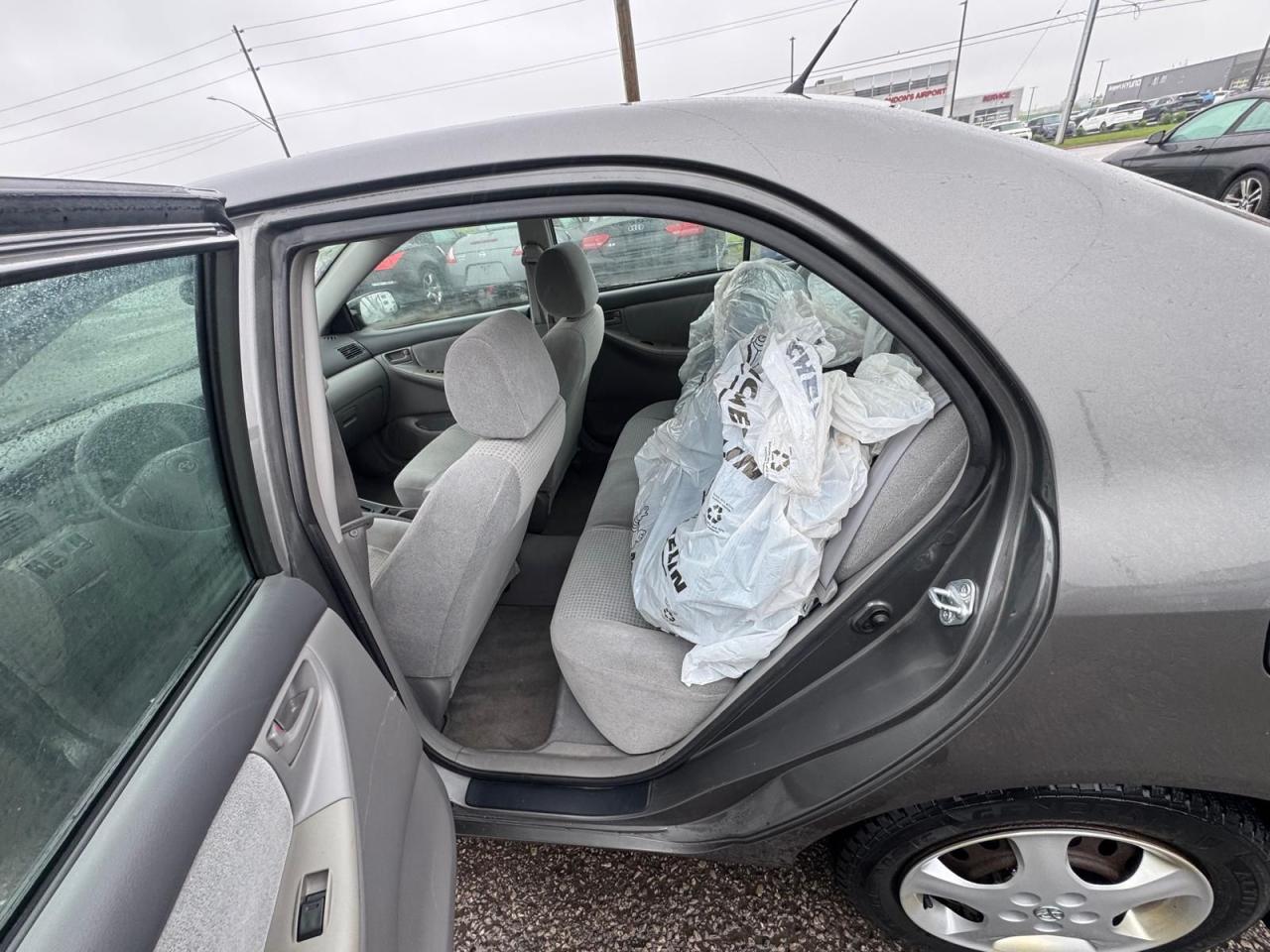 2006 Toyota Corolla CE, WELL SERVICED, NO ACCIDENTS, CERTIFIED - Photo #12