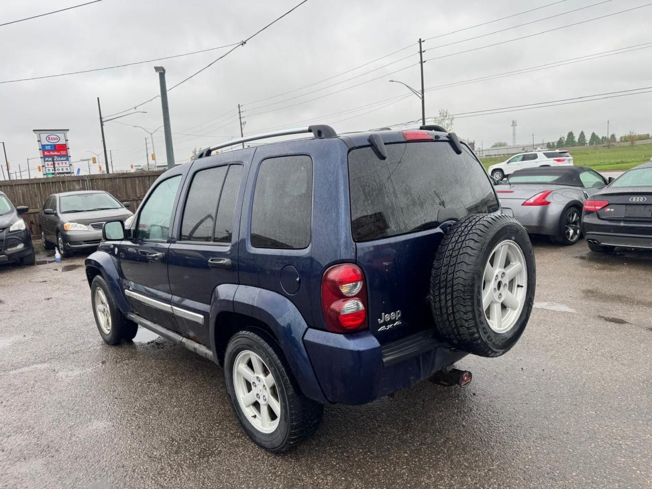 2007 Jeep Liberty AS IS, Limited Edition, RUNS WELL, 4X4 - Photo #3