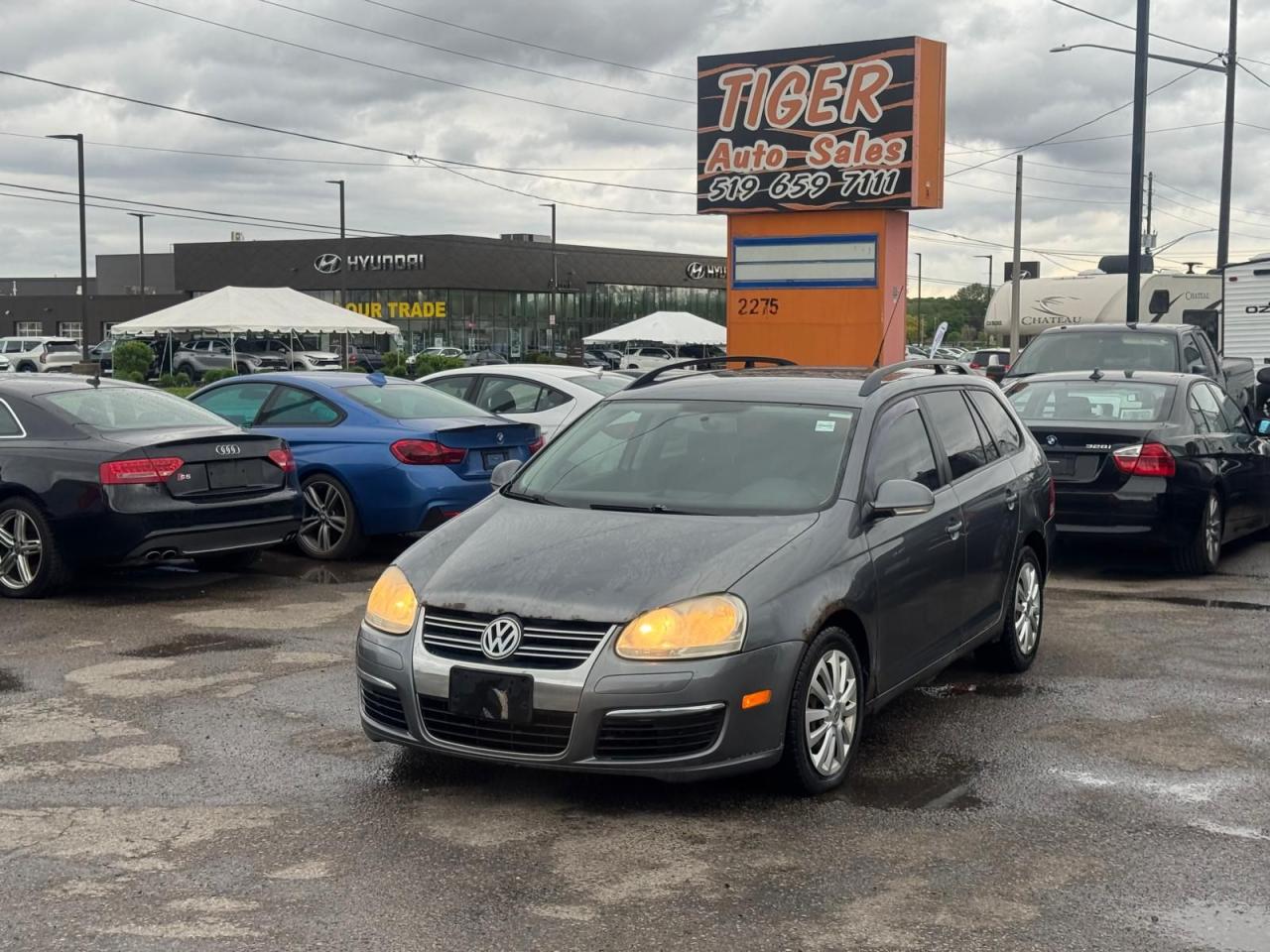 2009 Volkswagen Jetta Wagon trendline - Photo #1