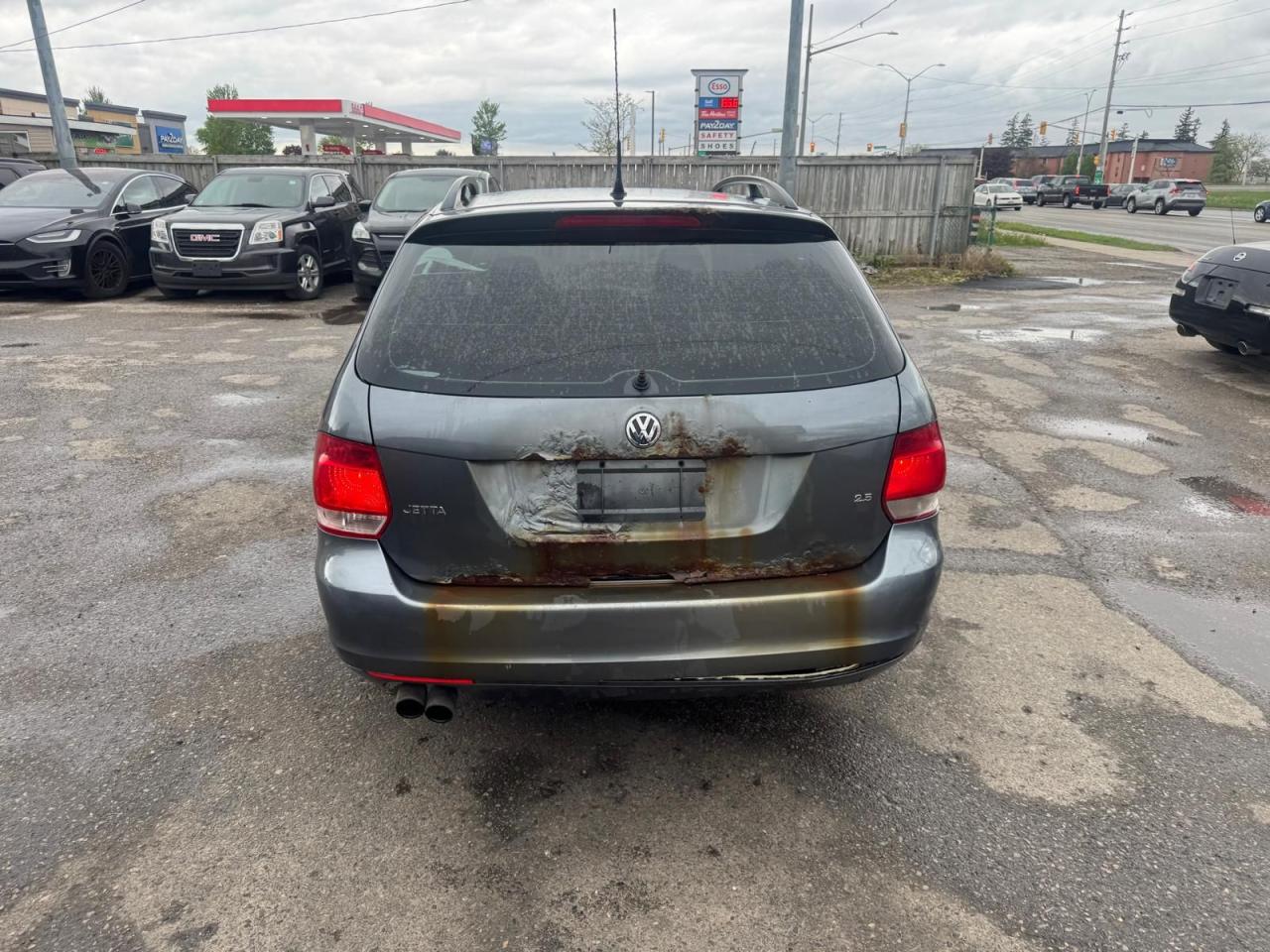 2009 Volkswagen Jetta Wagon TRENDLINE, AUTO, 5 CYL, WAGON, AS IS SPECIAL Photo3