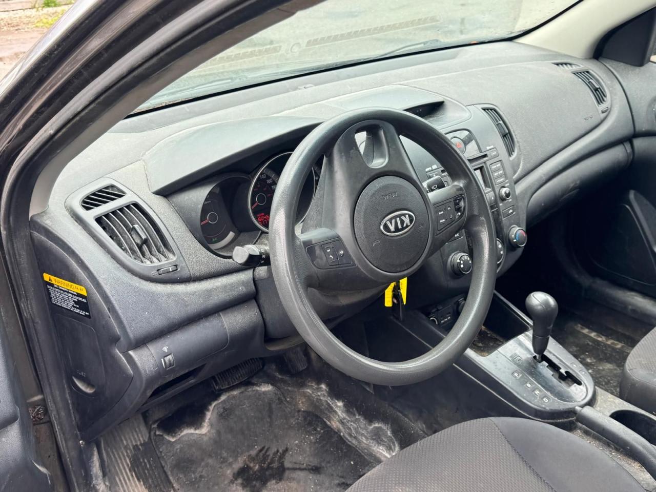 2010 Kia Forte LX - Photo #13