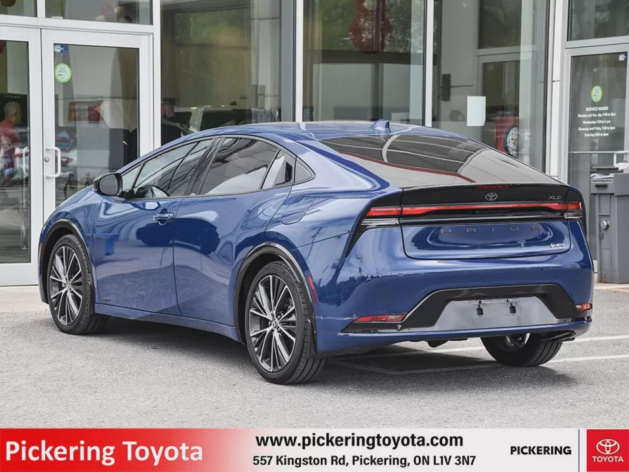 2024 Toyota Prius XLE Photo2