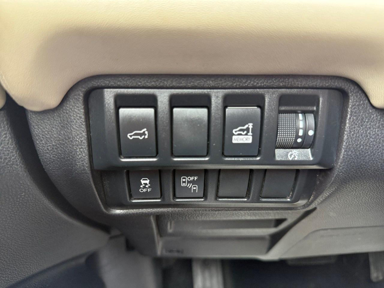 12547961