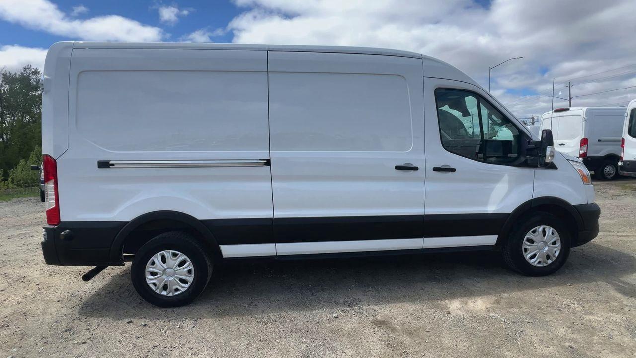 2020 Ford Transit 250 2 PASSENGER, APPLE CARPLAY/ANDROID AUTO, BACK UP CAM, BLUETOOTH, CRUISE CONTROL!! Photo