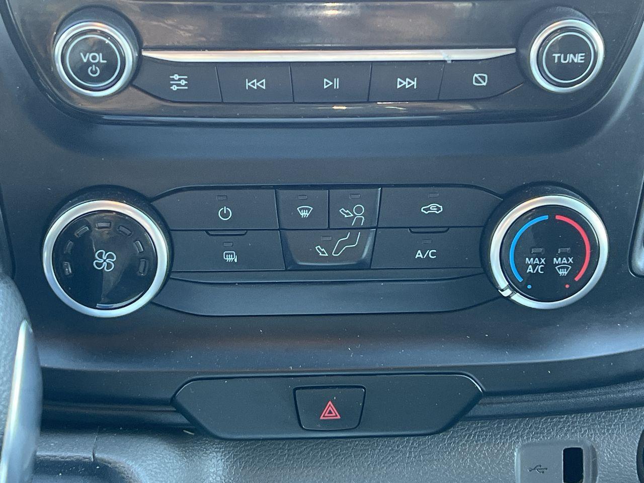 2020 Ford Transit 250 2 PASSENGER, APPLE CARPLAY/ANDROID AUTO, BACK UP CAM, BLUETOOTH, CRUISE CONTROL!! Photo