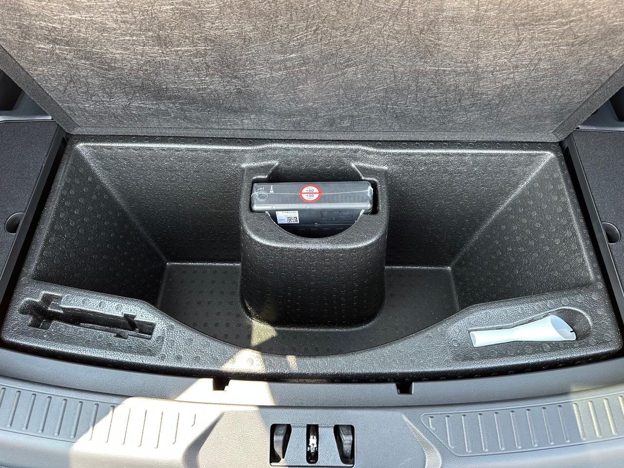 2025 Ford Explorer ST-LINE 4WD Photo5