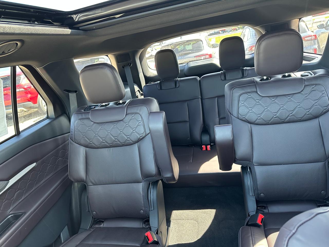 2025 Ford Explorer Platinum 4wd Photo5