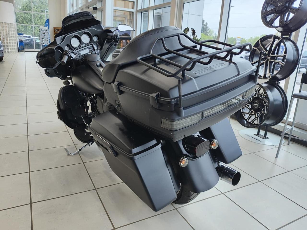 2011 Harley-Davidson XL883 N XL883N