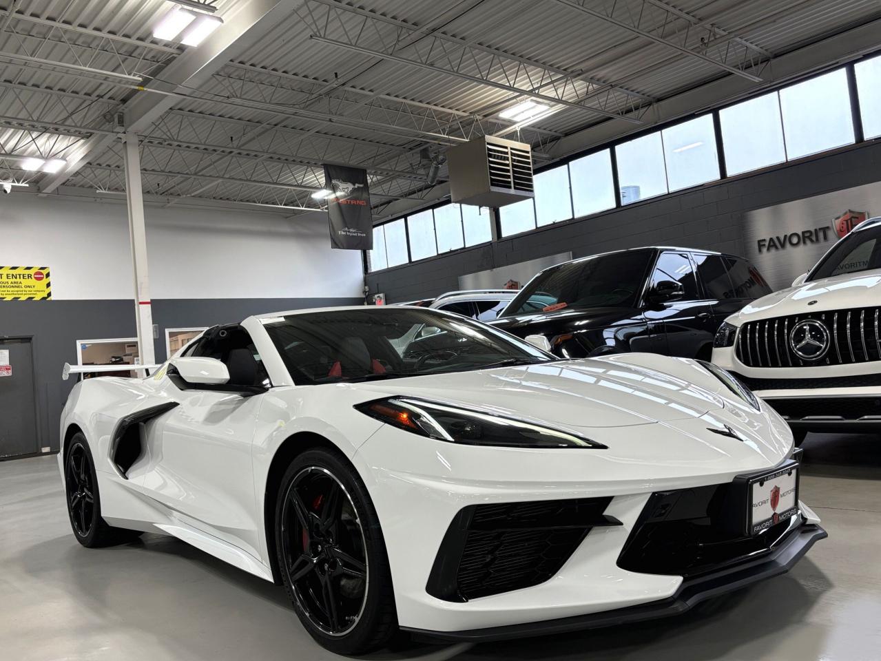 2020 Chevrolet Corvette Stingray|3LT|Z51PERFORMANCE|WINGSPOILER|CARBONROOF - Photo #3