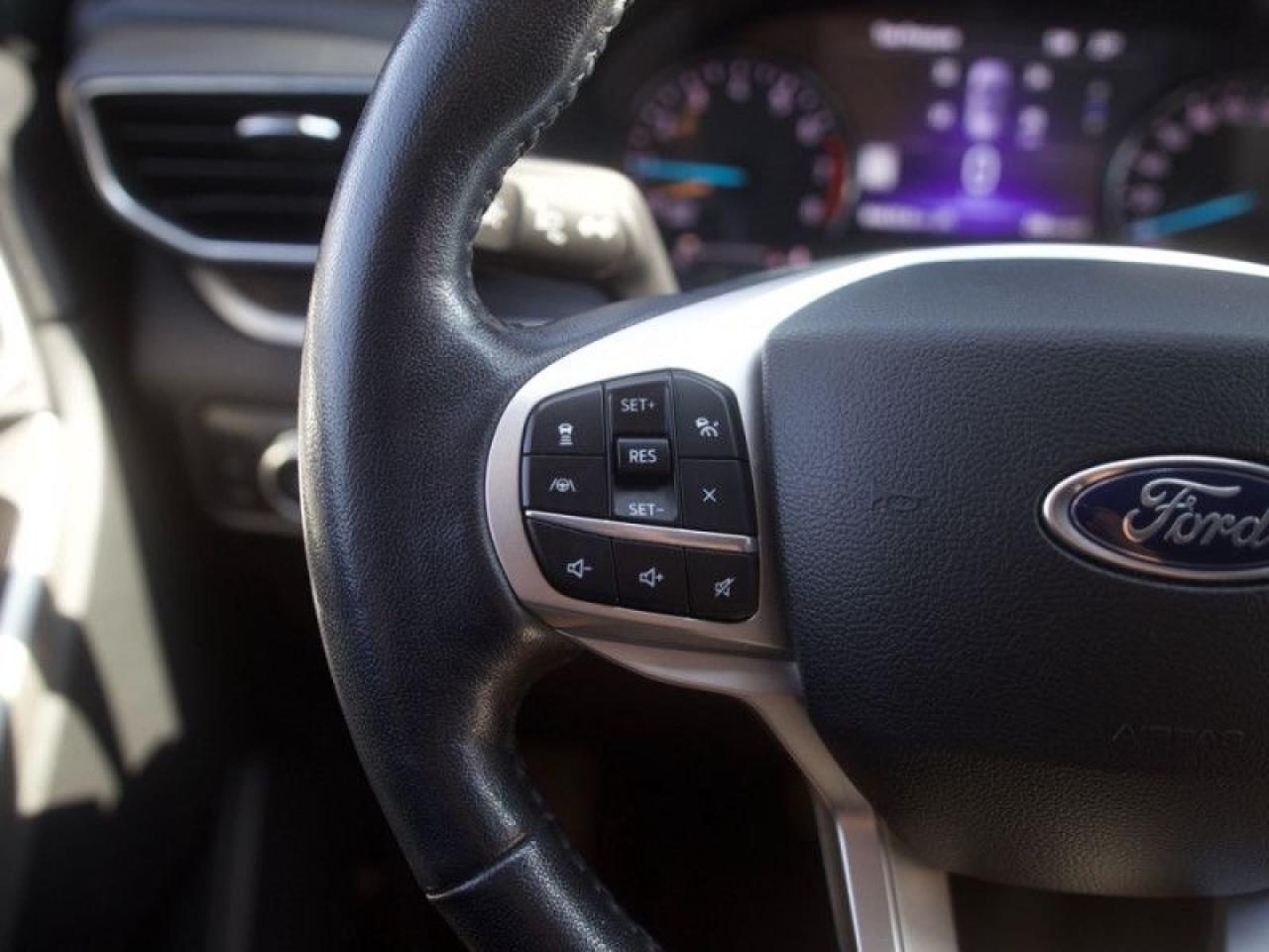 2022 Ford Explorer XLT  **TWIN ROOF - CO-PILOT360 ASSIST+** Photo