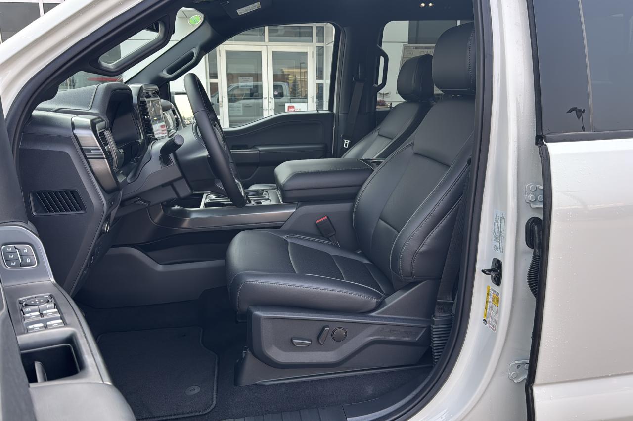 2025 Ford F-150 Lariat Photo5