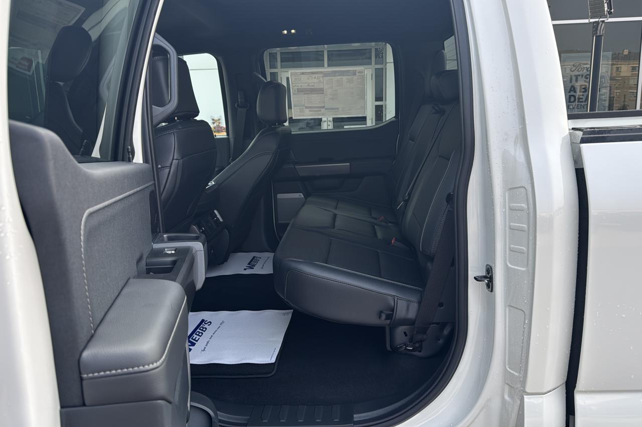2025 Ford F-150 Lariat Photo5