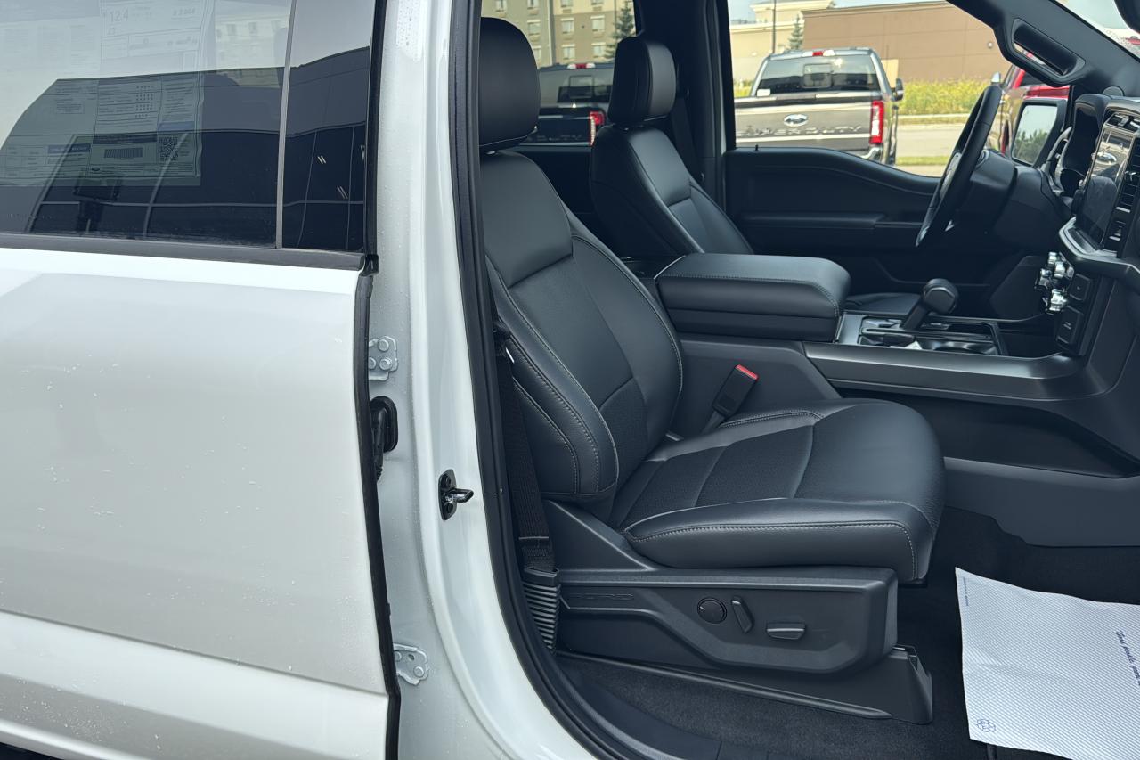 2025 Ford F-150 Lariat Photo5