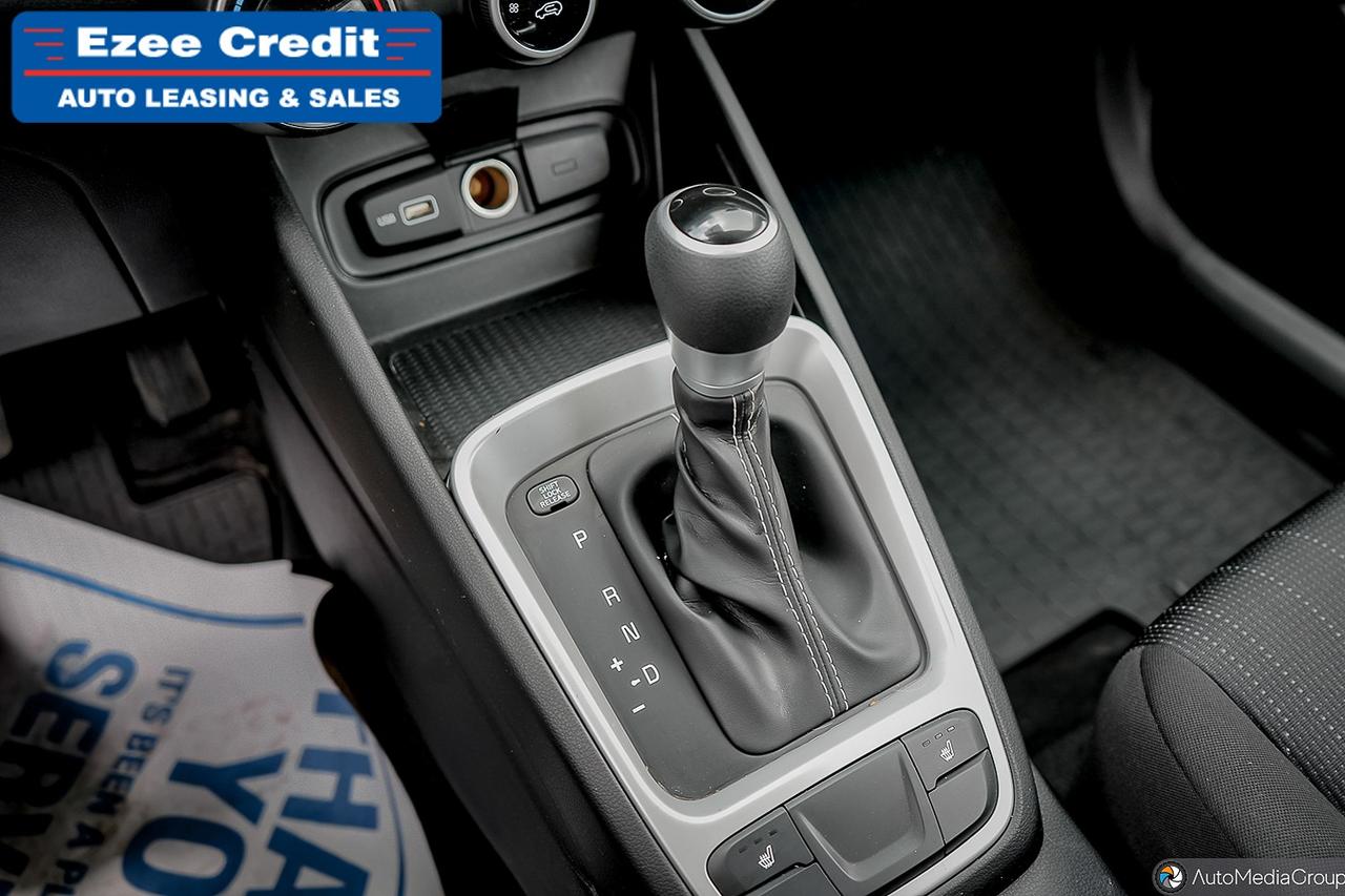 2022 Hyundai Venue Essential Photo