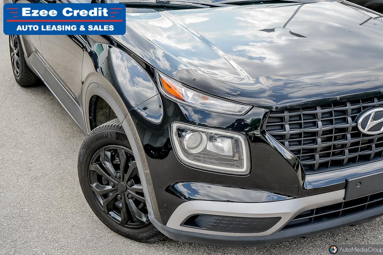 2022 Hyundai Venue Essential Photo