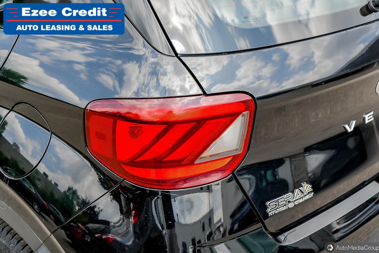 2022 Hyundai Venue Essential Photo