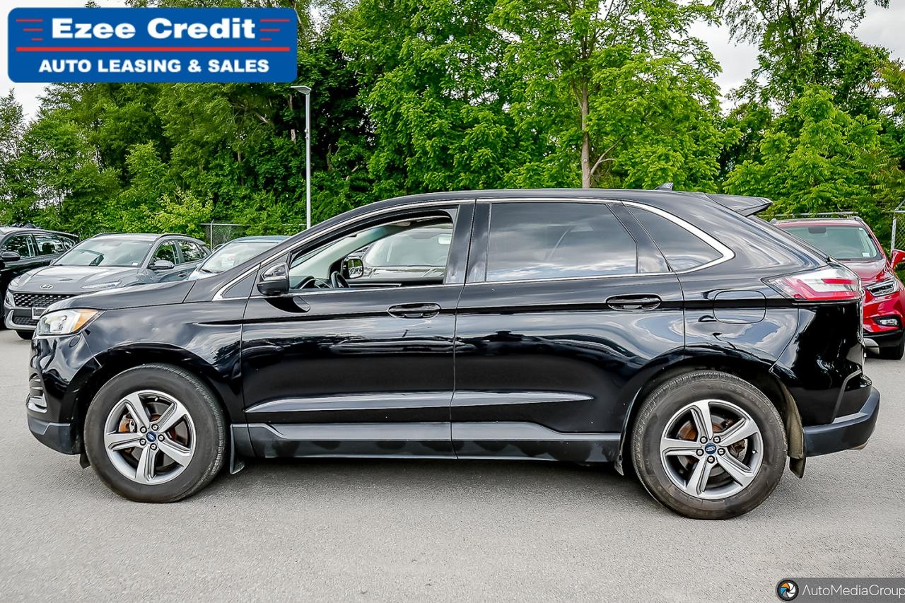 2019 Ford Edge SEL Photo35