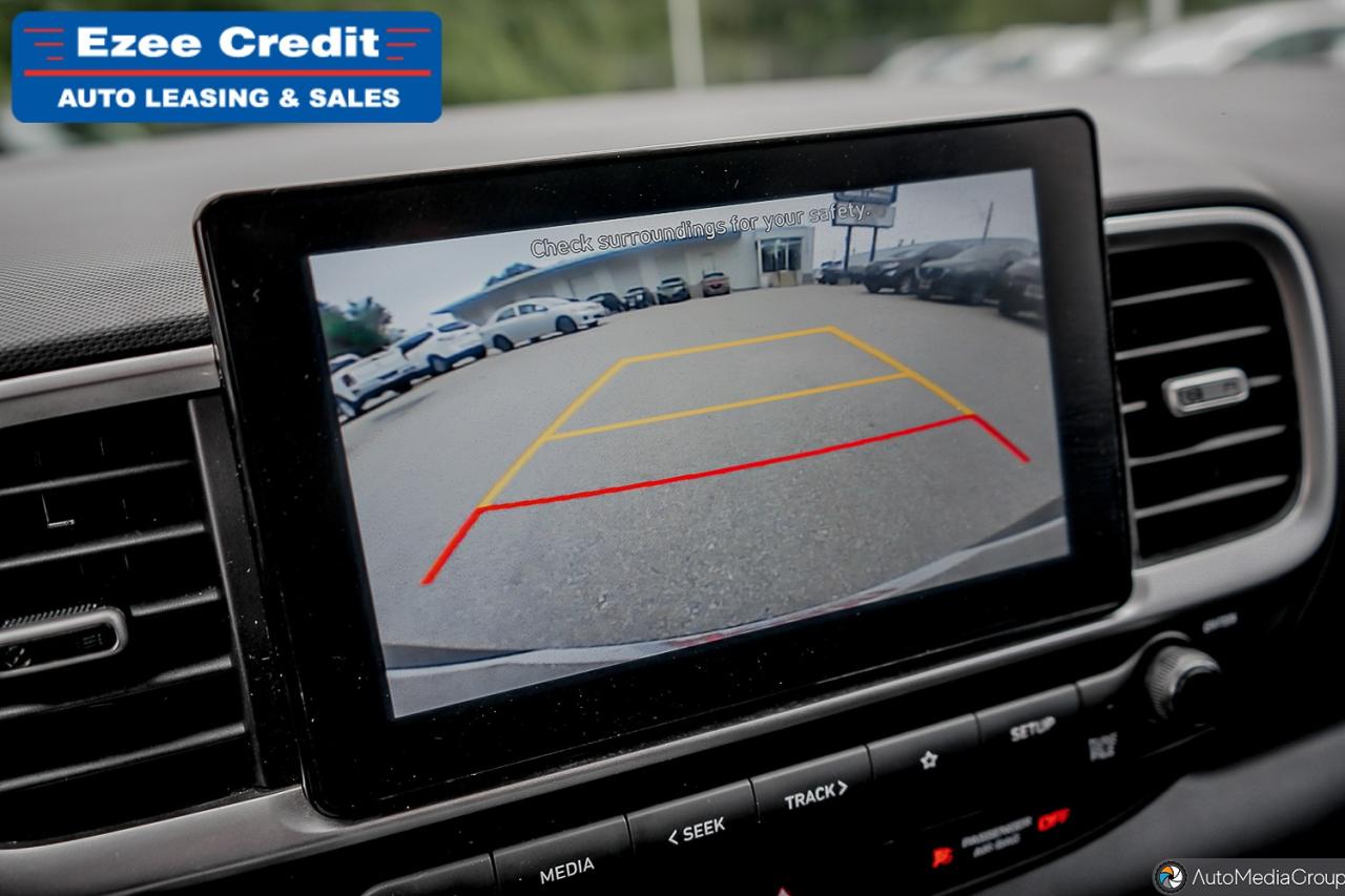 2020 Hyundai Venue Essential Photo58