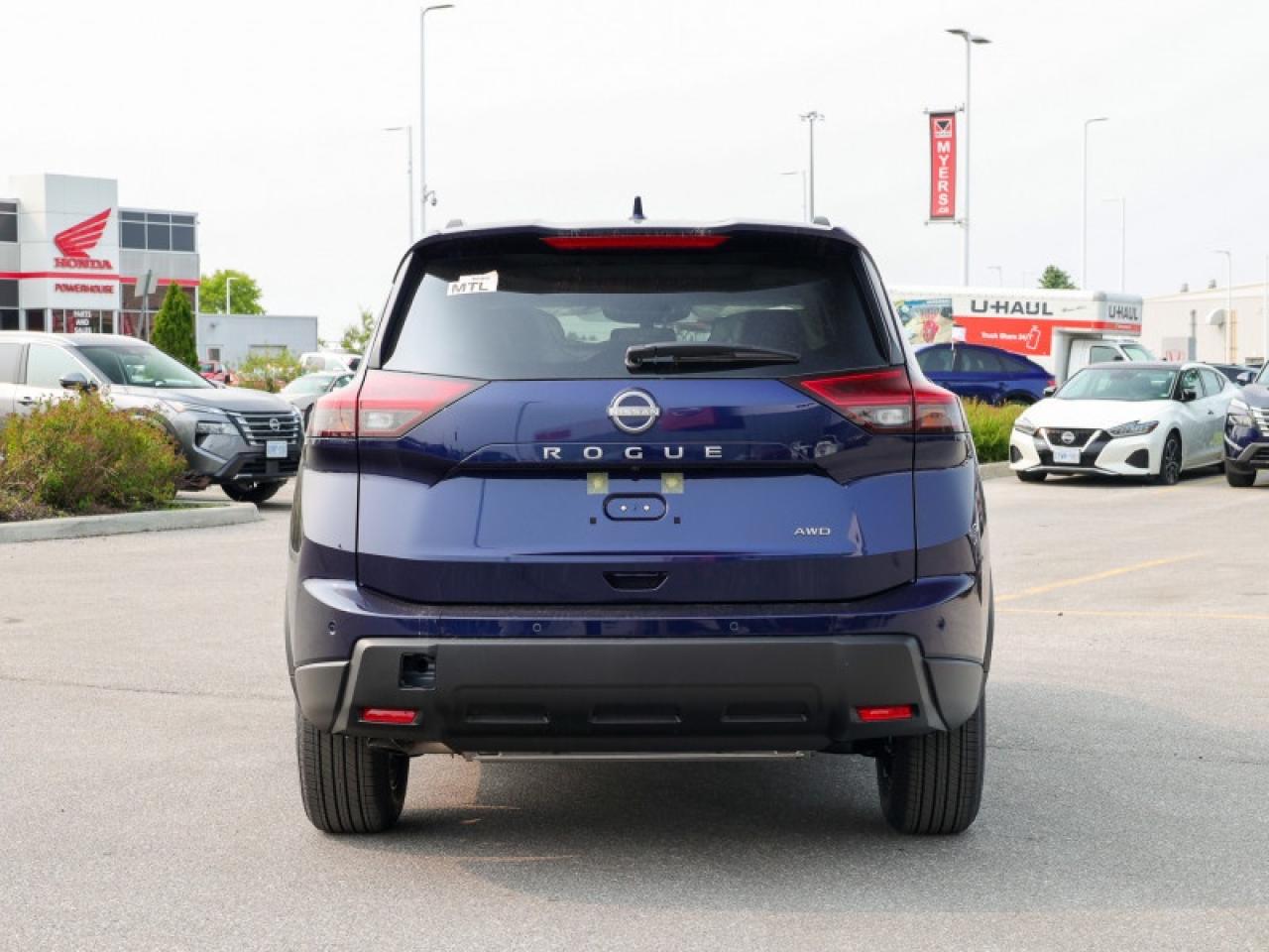 2025 Nissan Rogue Midnight Edition  - Moonroof Photo2