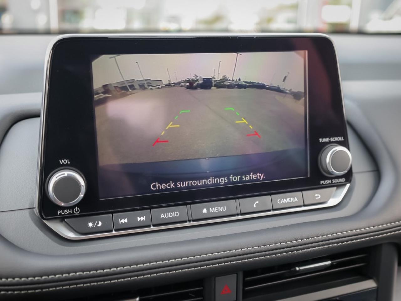 2025 Nissan Rogue Midnight Edition  - Moonroof Photo