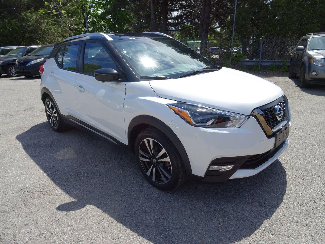 2020 Nissan Kicks SR - Photo #4