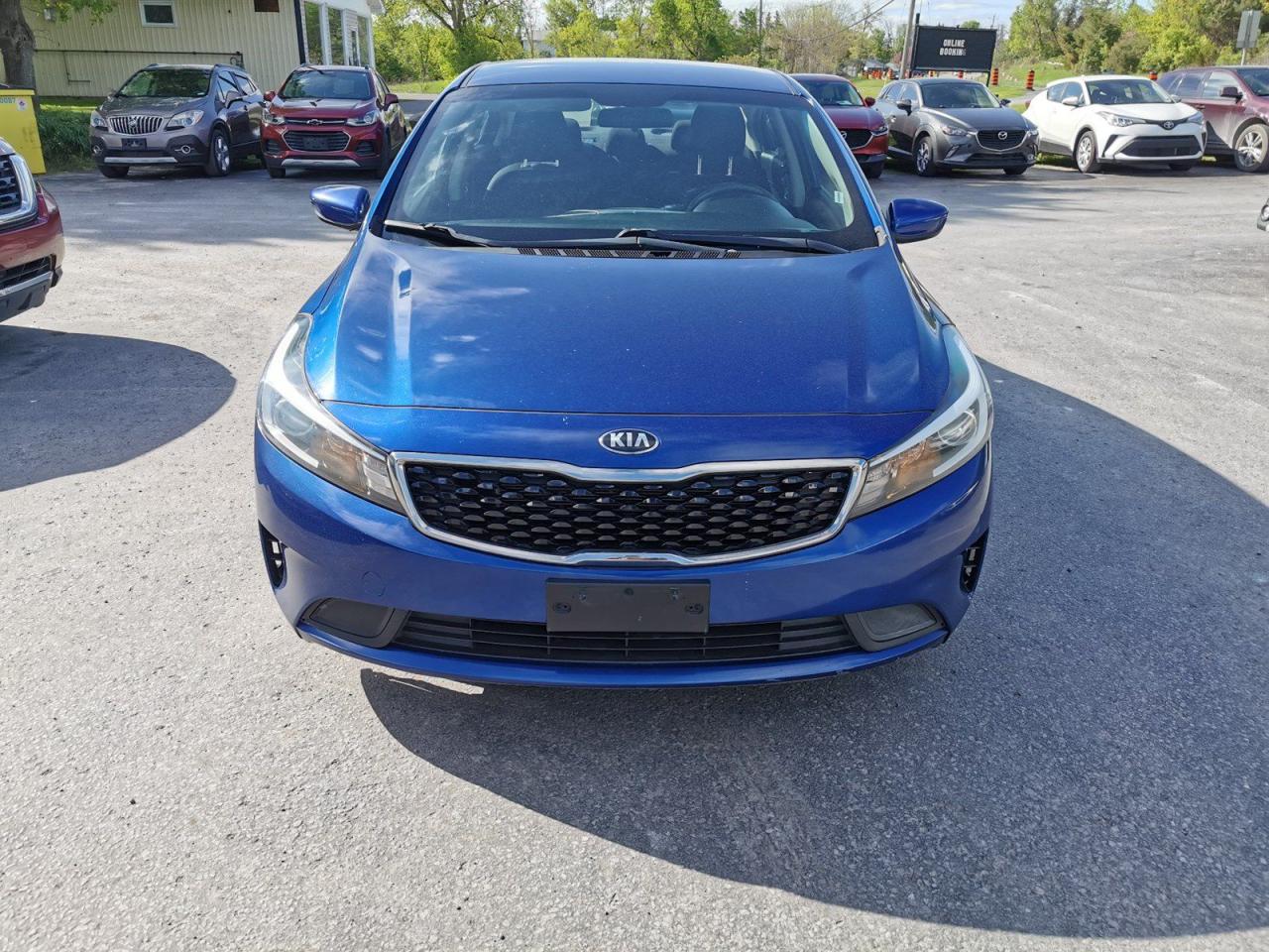 2018 Kia Forte LX - Photo #2