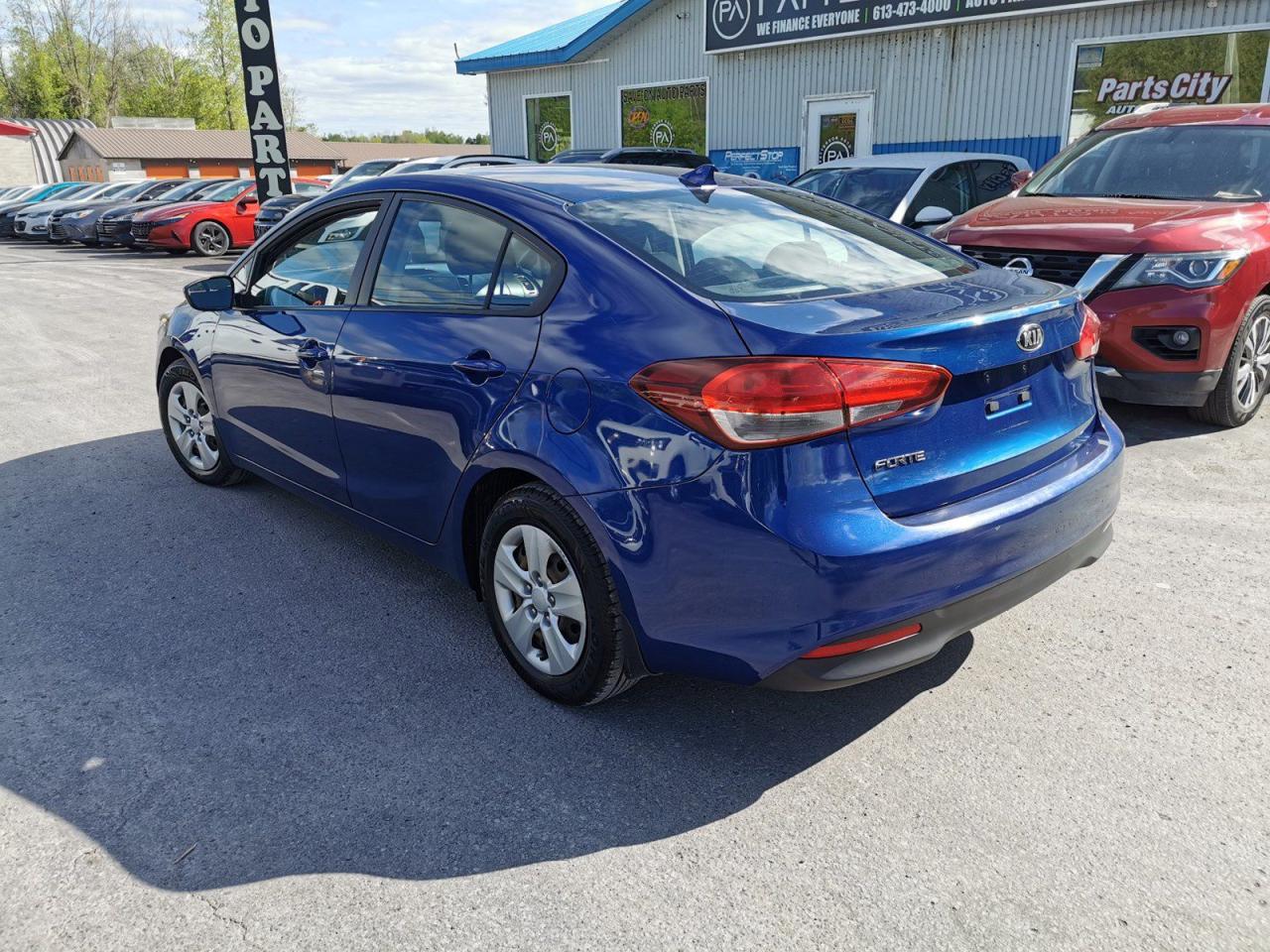 2018 Kia Forte LX - Photo #7