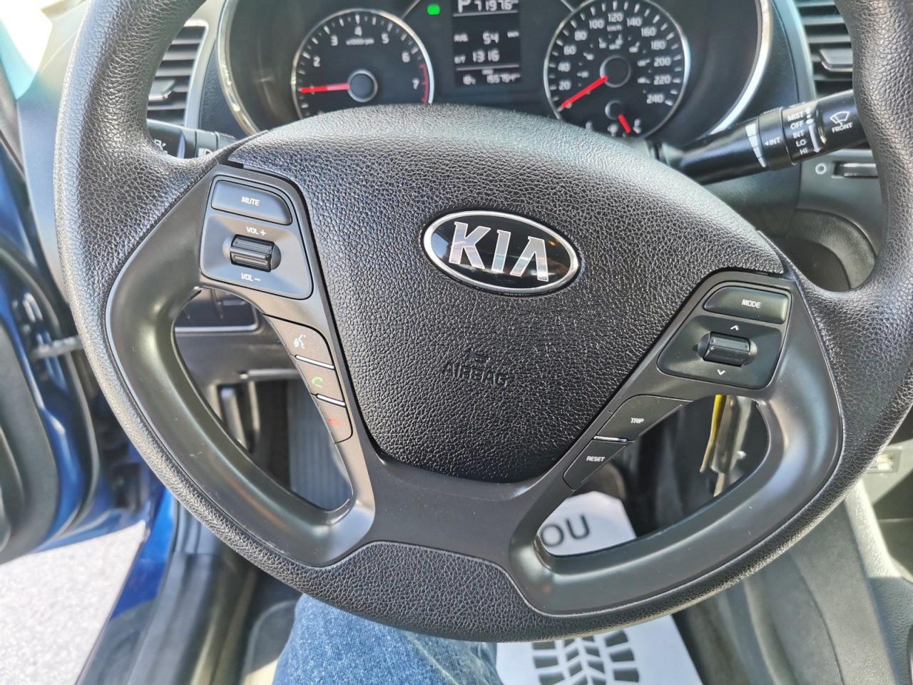 2018 Kia Forte LX - Photo #13