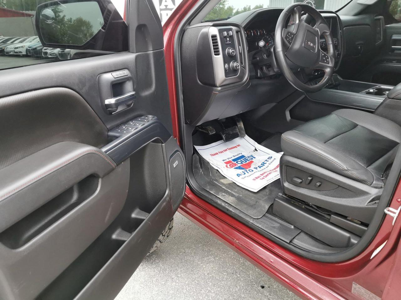 2017 GMC Sierra 1500 SLT - Photo #13