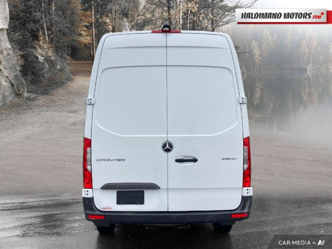 2024 Mercedes-Benz Sprinter 2500 High Roof Diesel 170" RWD Photo3